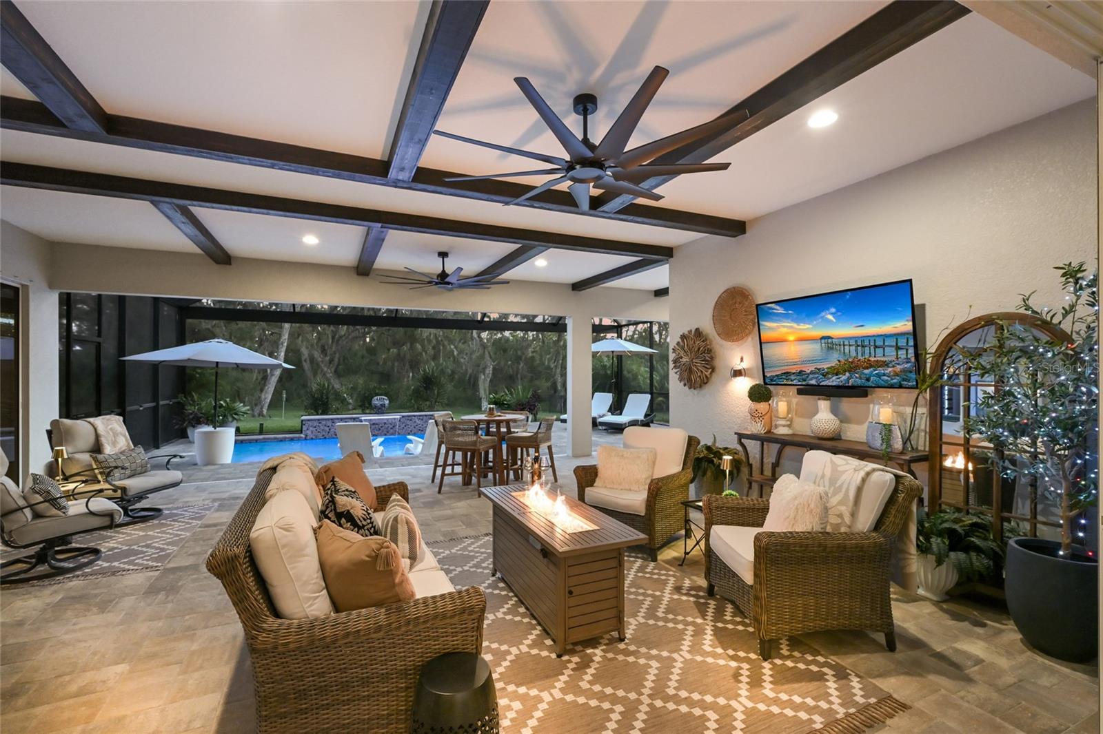 Image 25 of 86 For 16009 42nd Glen E