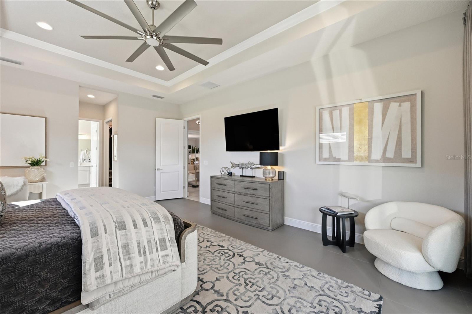 Image 29 of 86 For 16009 42nd Glen E