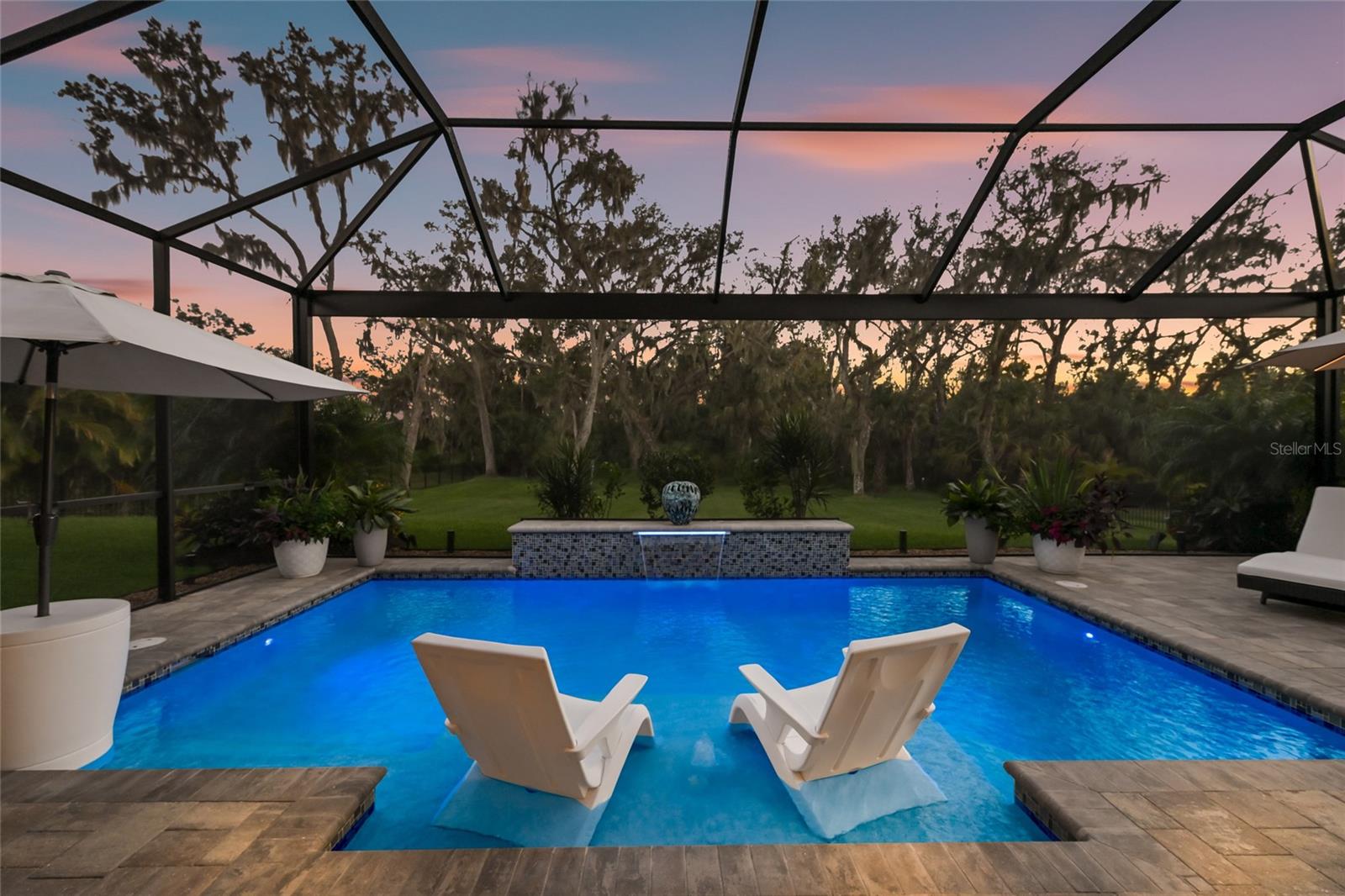 Image 3 of 86 For 16009 42nd Glen E