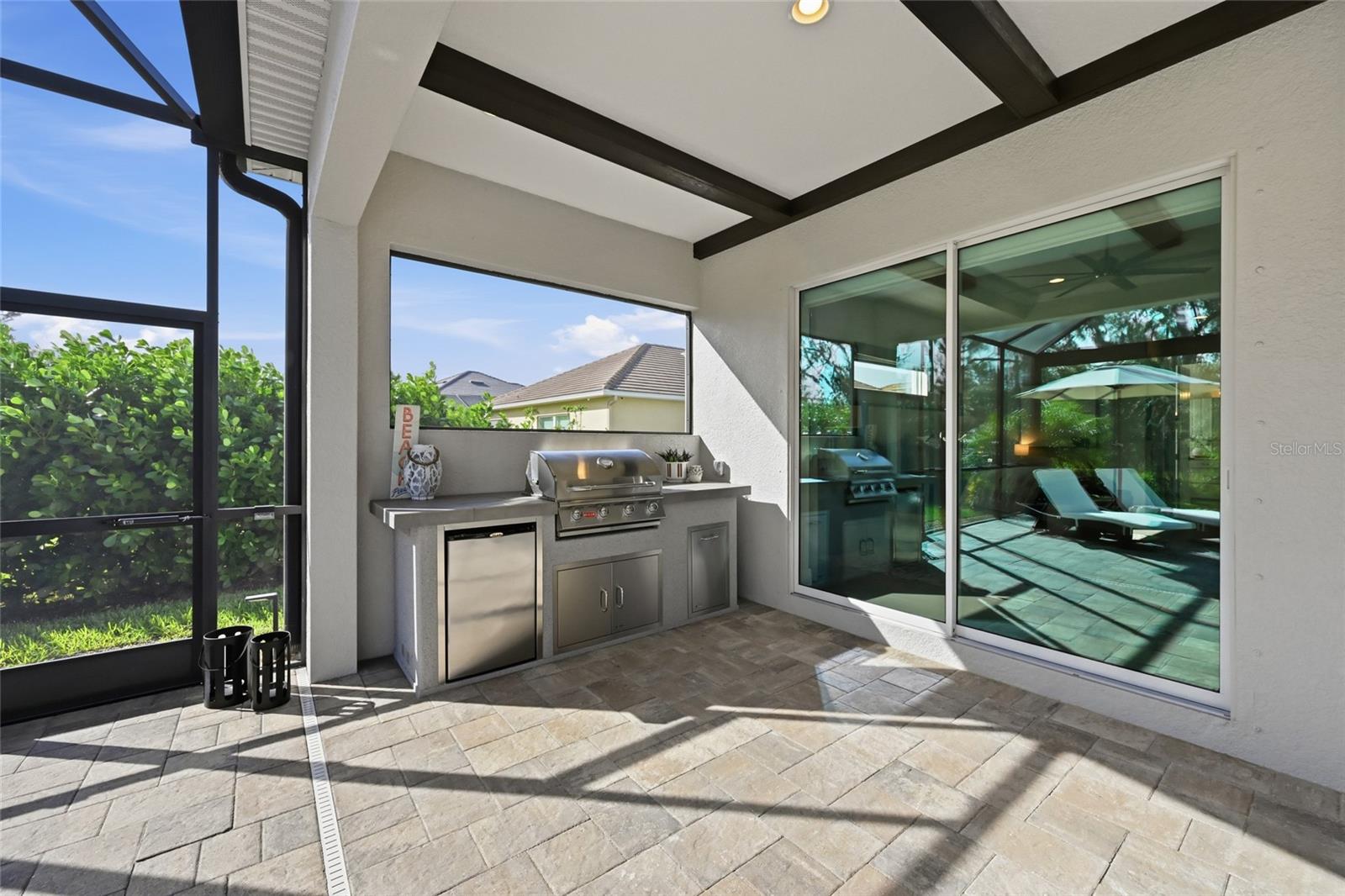 Image 43 of 86 For 16009 42nd Glen E