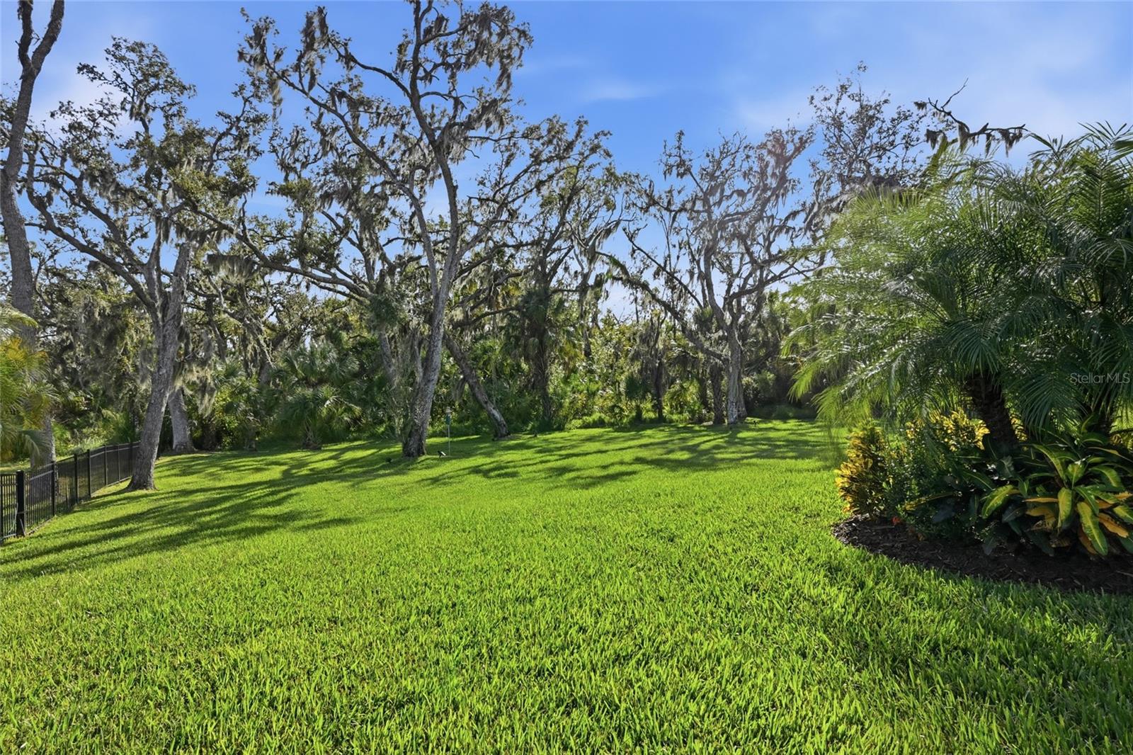 Image 53 of 86 For 16009 42nd Glen E