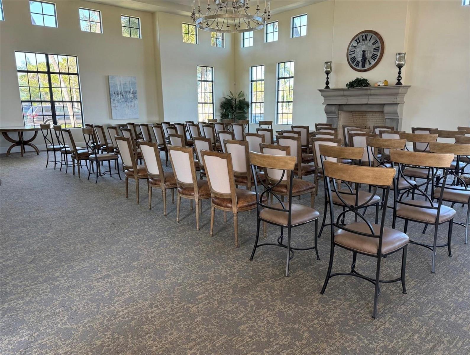 Image 32 of 43 For 124 Soliera Street