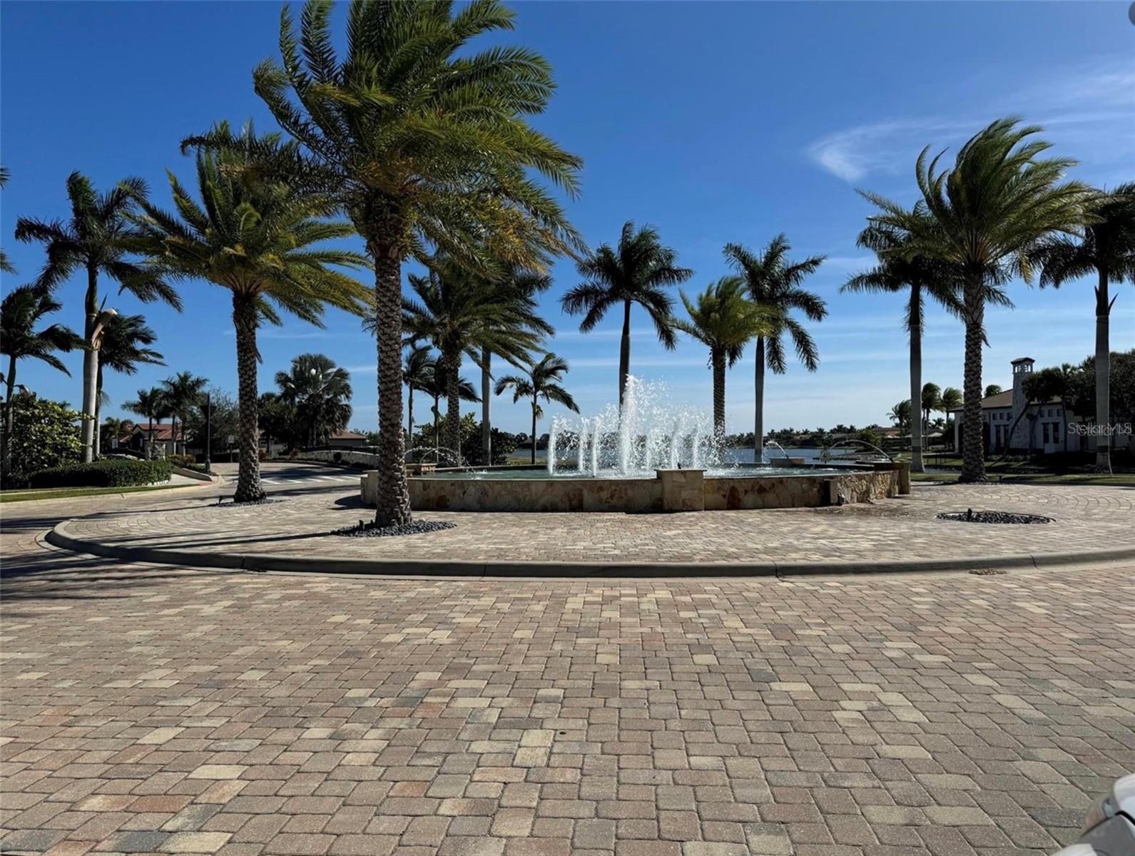 Image 37 of 43 For 124 Soliera Street