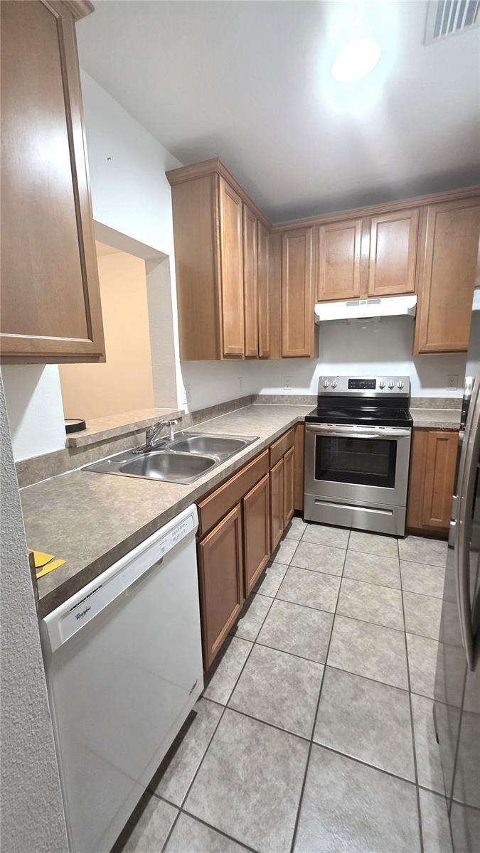 Image 12 of 22 For 14875 Skip Jack Loop