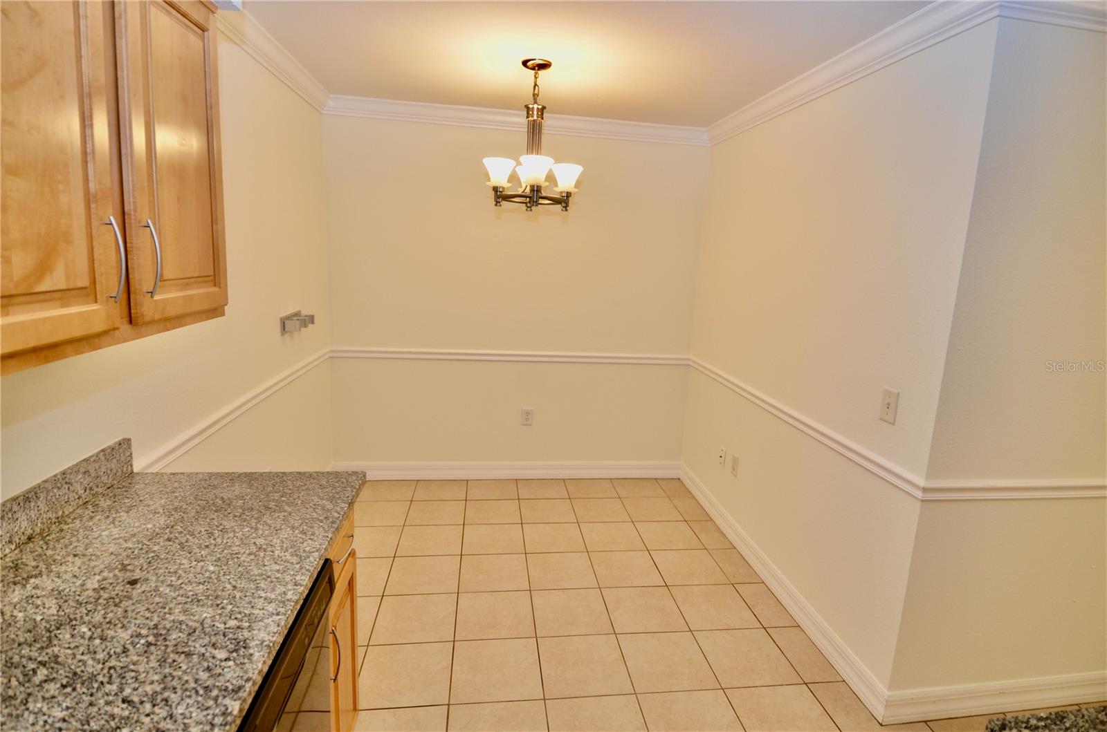 Image 13 of 28 For 3360 Osprey Avenue 201b