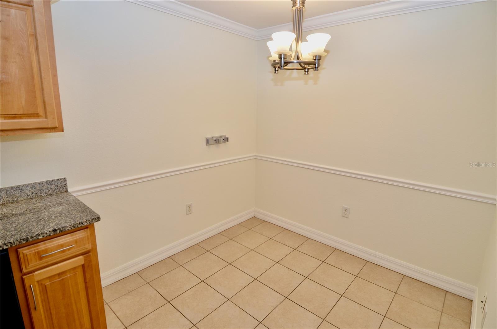 Image 18 of 28 For 3360 Osprey Avenue 201b