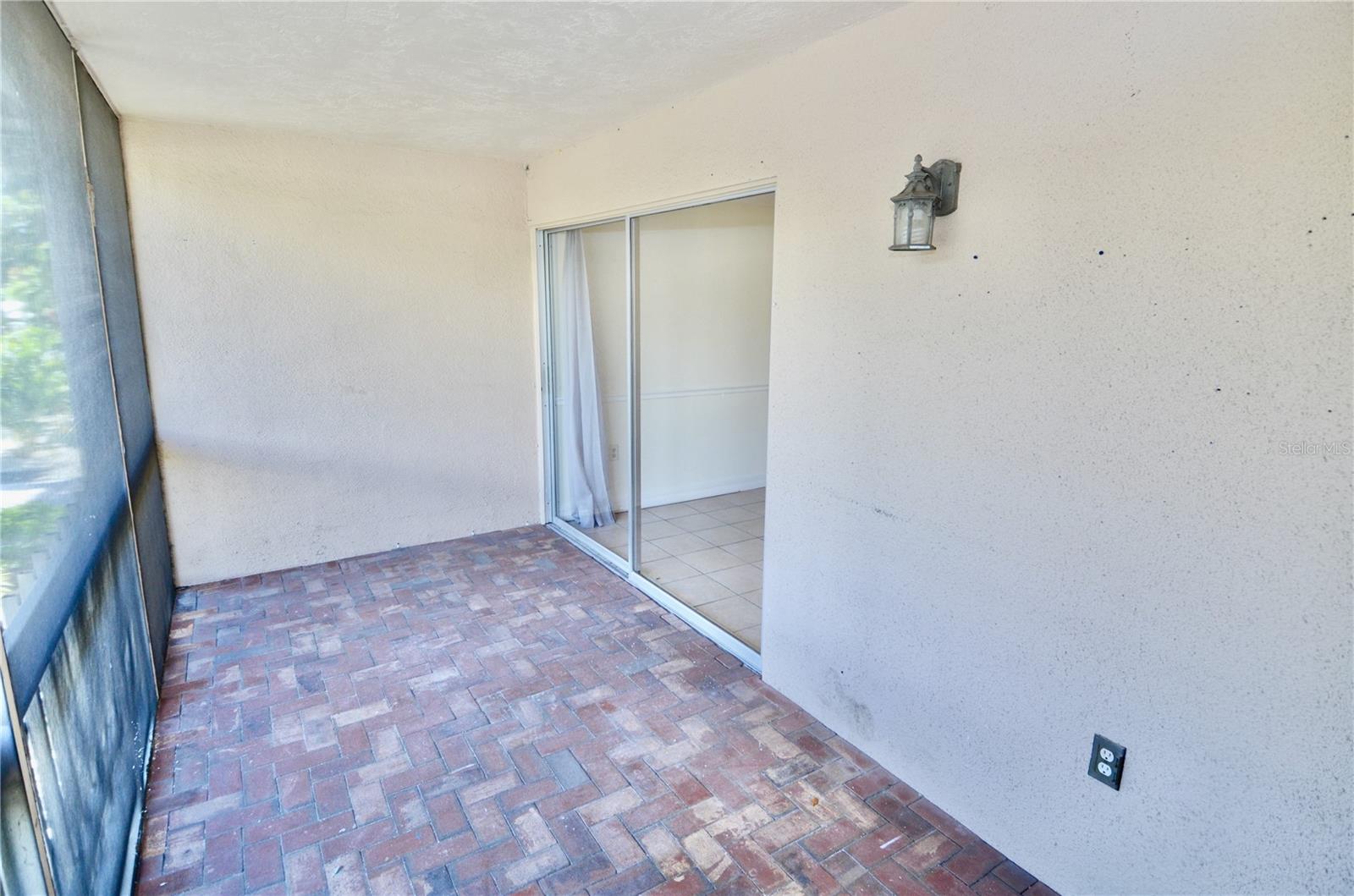 Image 21 of 28 For 3360 Osprey Avenue 201b