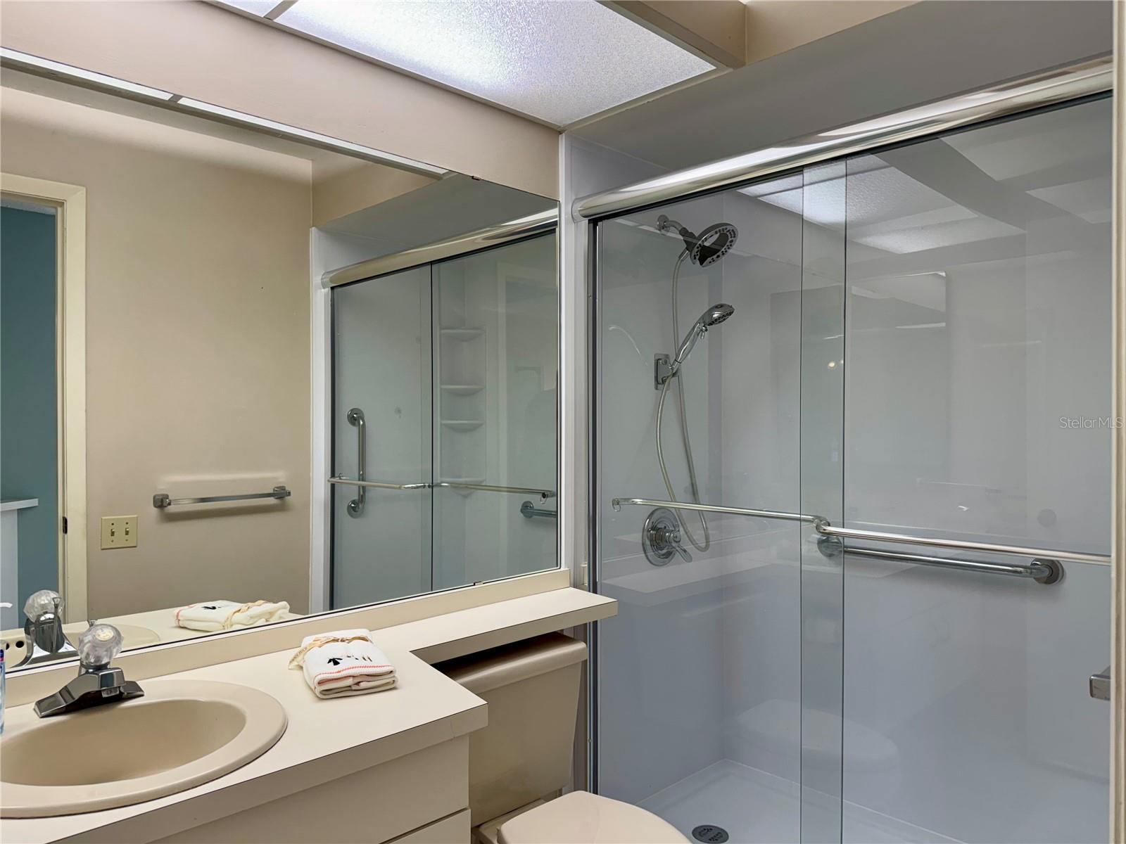 Image 12 of 21 For 4720 Peridia Boulevard E