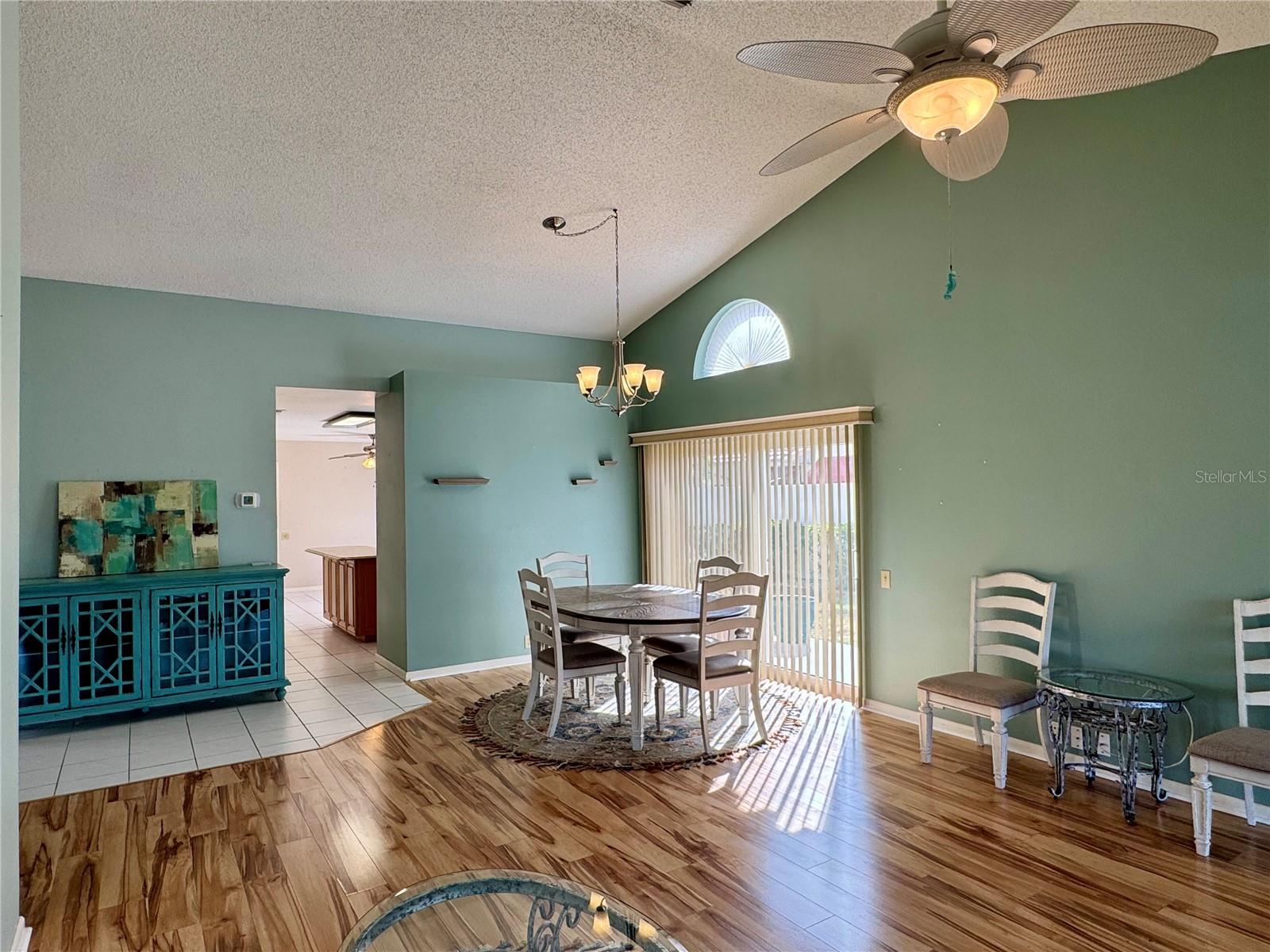 Image 3 of 21 For 4720 Peridia Boulevard E