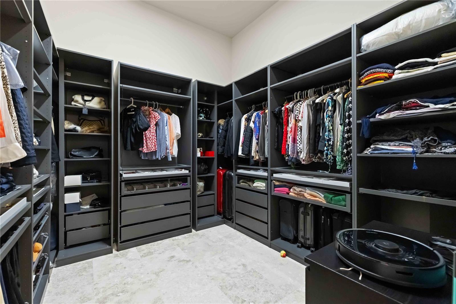 Image 37 of 55 For 3171 Founders Club Drive