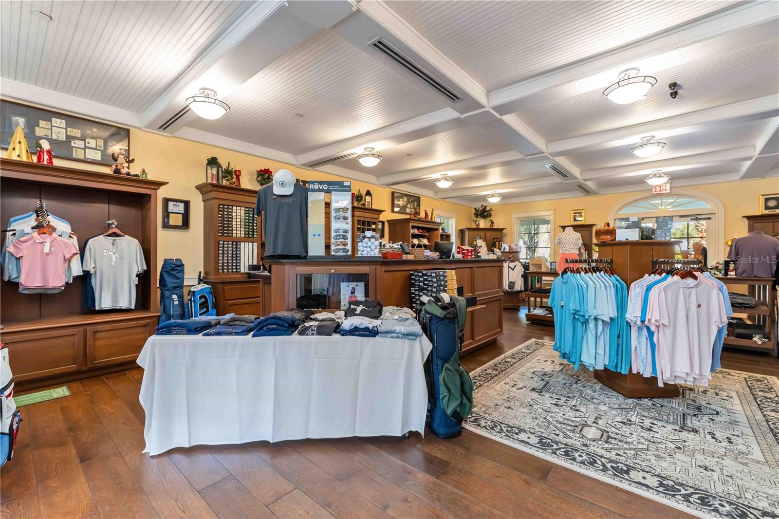 Listing photo id 68 for 3171 Founders Club Drive