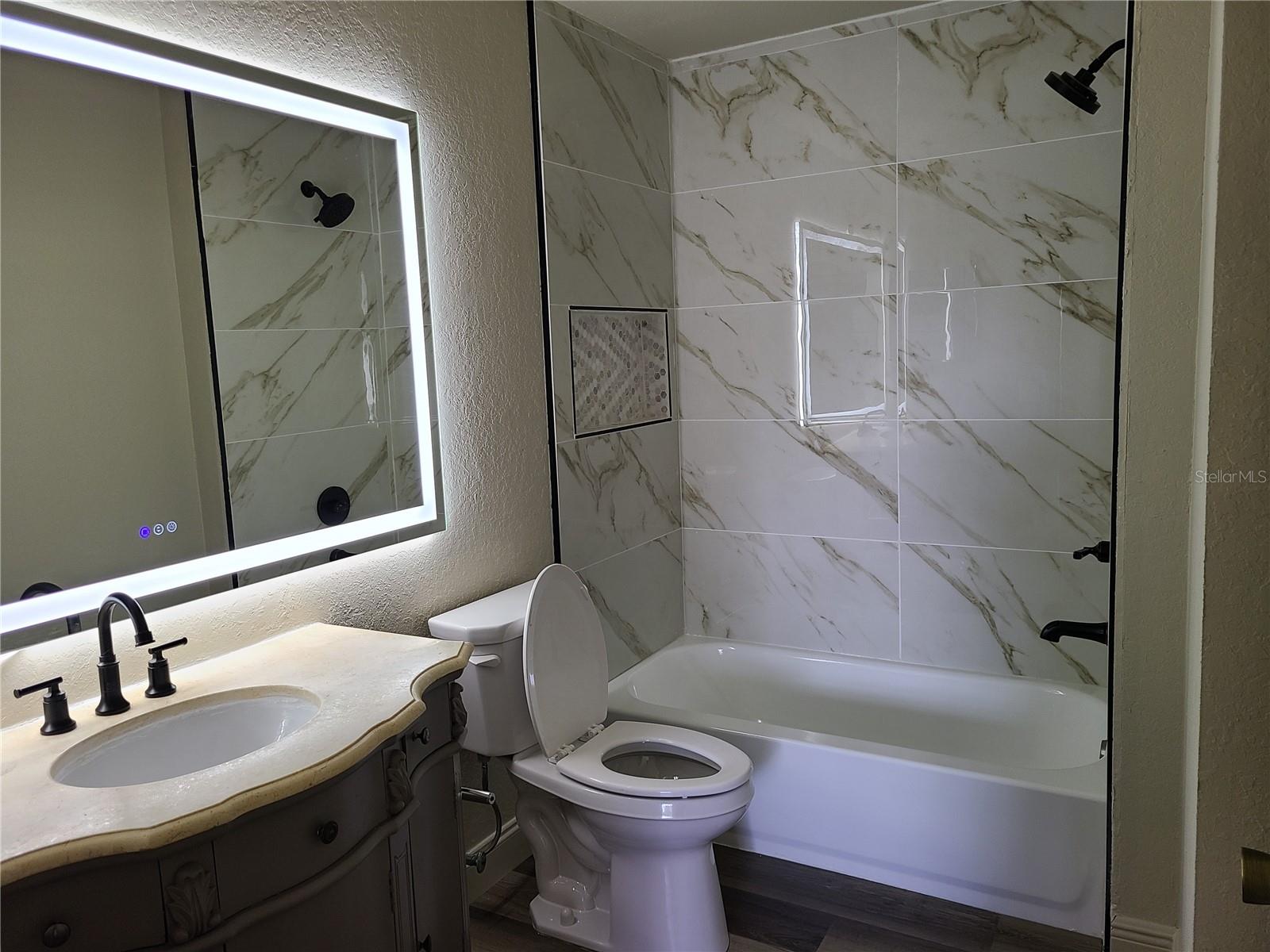 Image 24 of 26 For 8911 Manor Loop 205