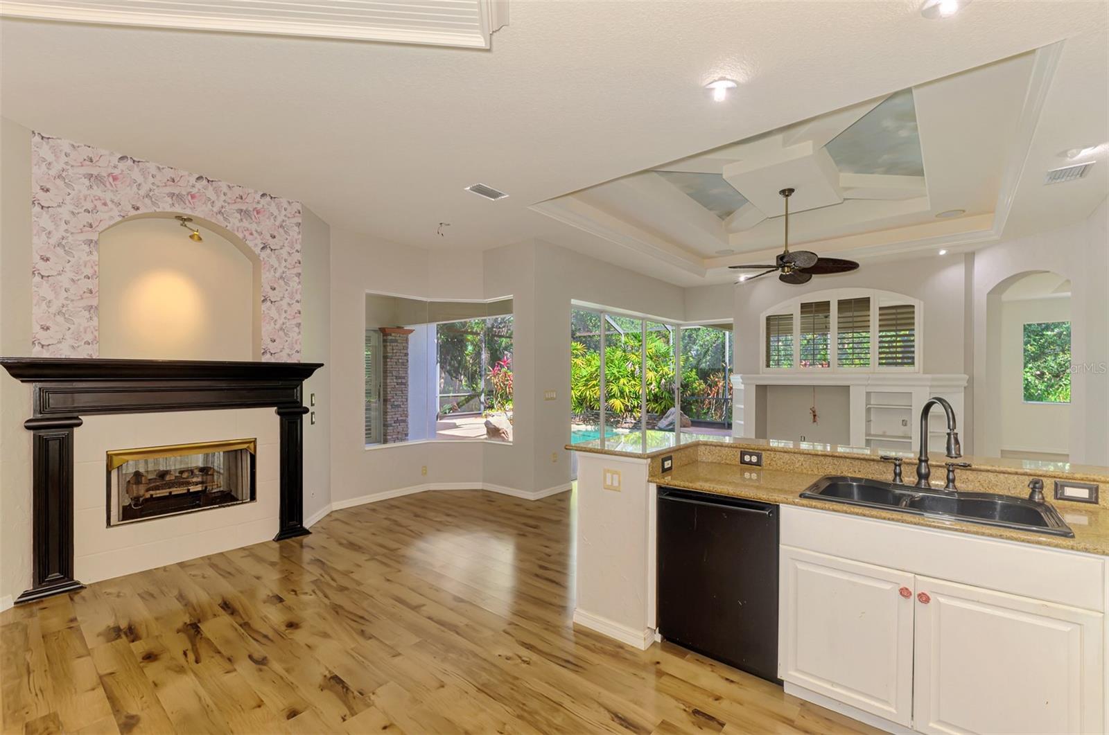 Image 21 of 79 For 4889 Carrington Circle