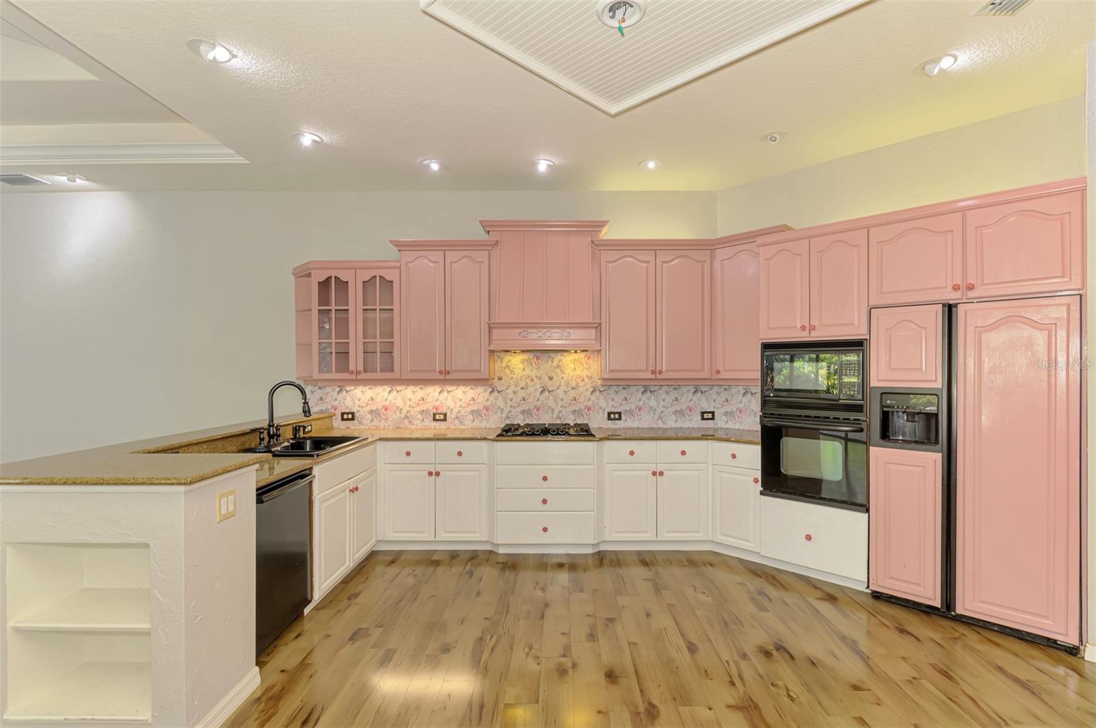 Image 29 of 79 For 4889 Carrington Circle