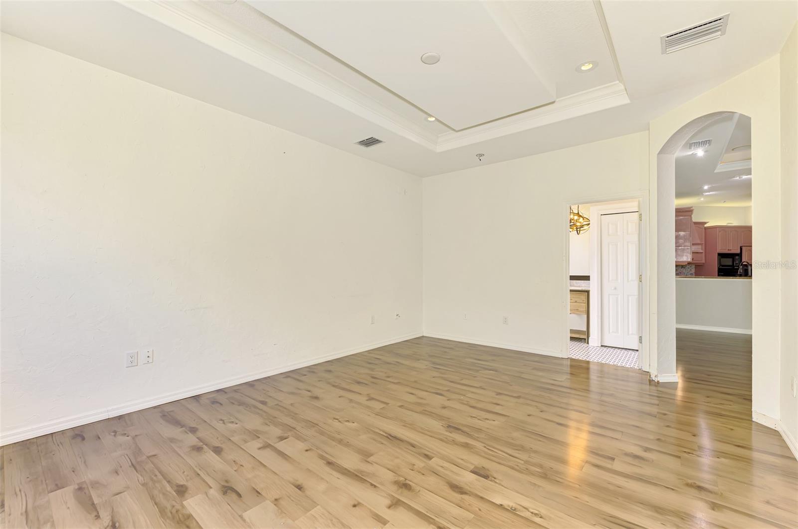 Image 38 of 79 For 4889 Carrington Circle