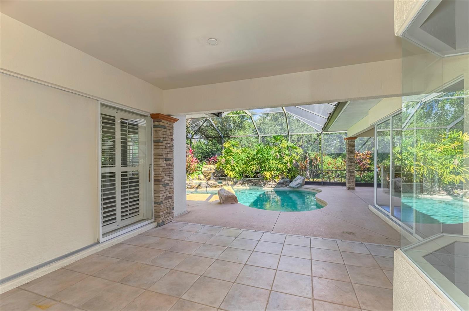 Image 60 of 79 For 4889 Carrington Circle