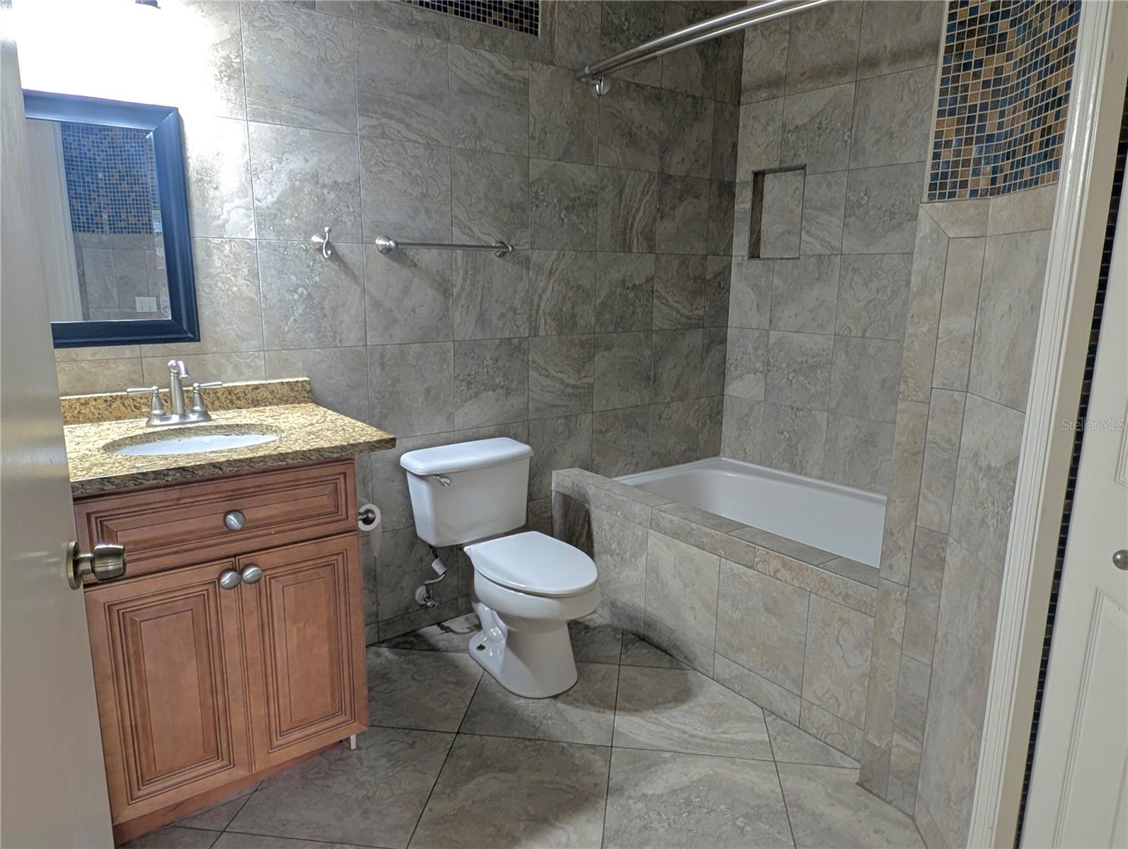 Image 15 of 27 For 5180 Northridge Road 203