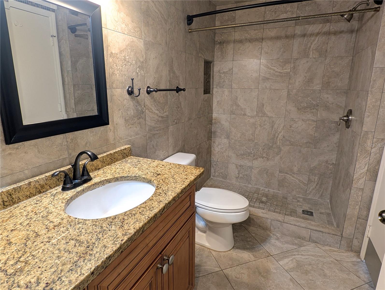 Image 20 of 27 For 5180 Northridge Road 203