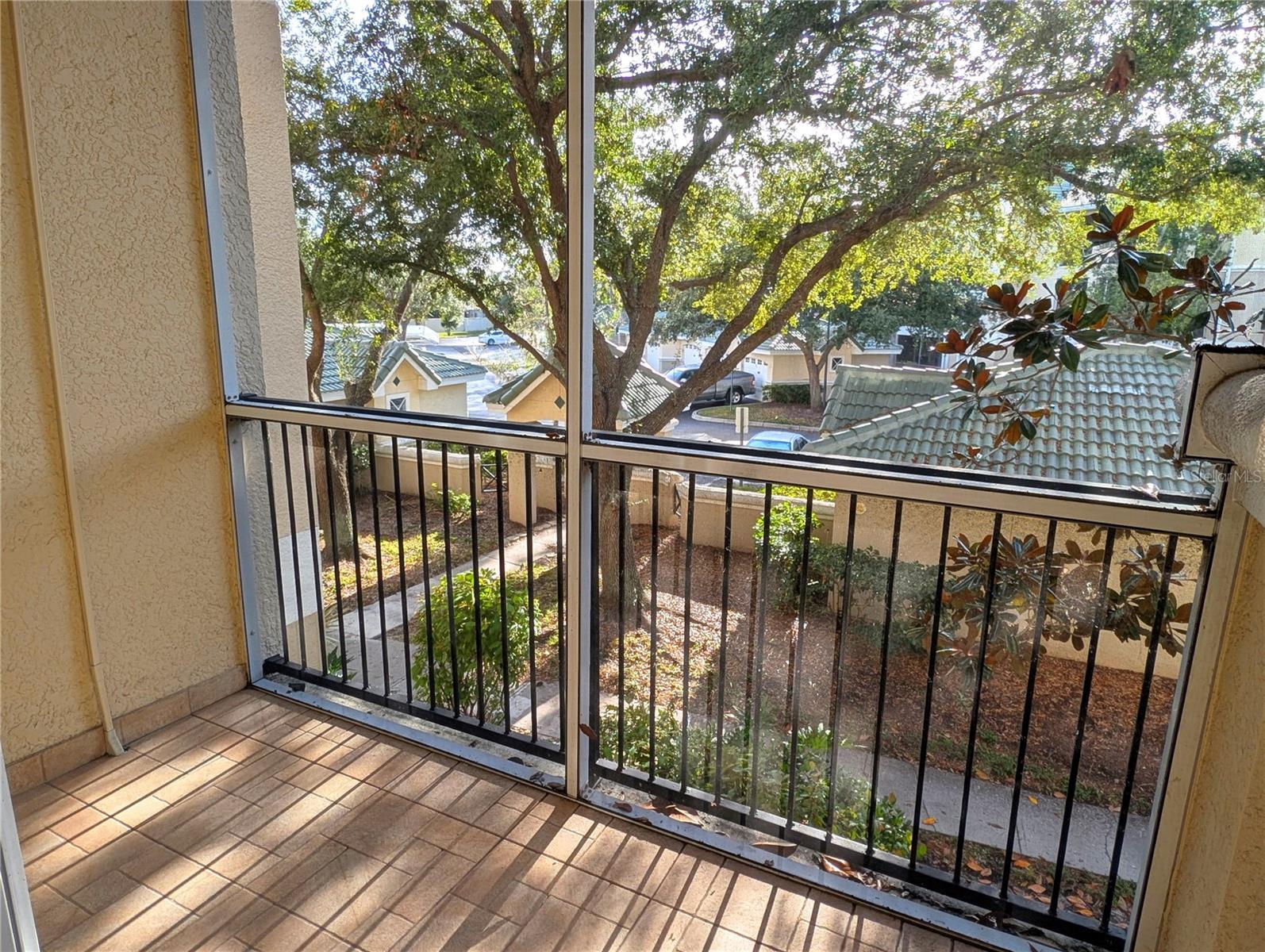 Image 21 of 27 For 5180 Northridge Road 203