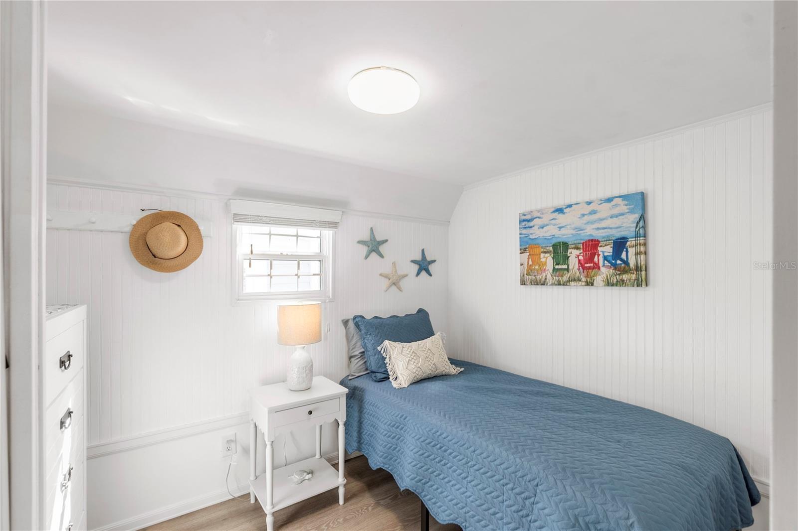 Image 14 of 36 For 2601 Gulf Drive N 729