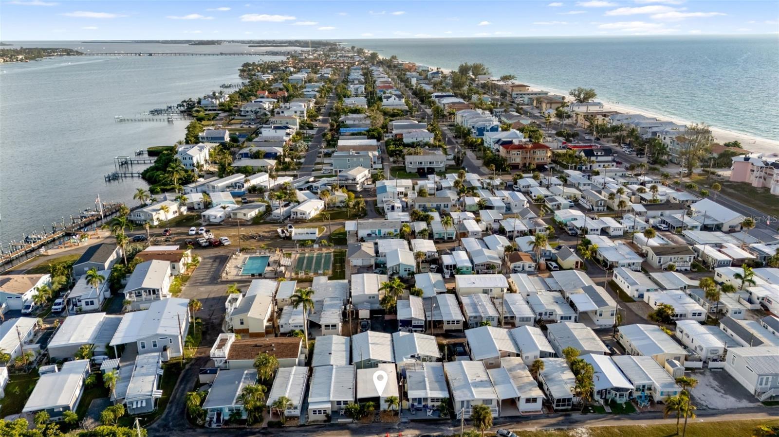 Image 2 of 36 For 2601 Gulf Drive N 729