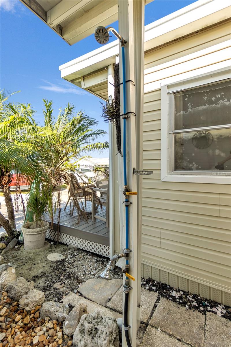 Image 23 of 36 For 2601 Gulf Drive N 729