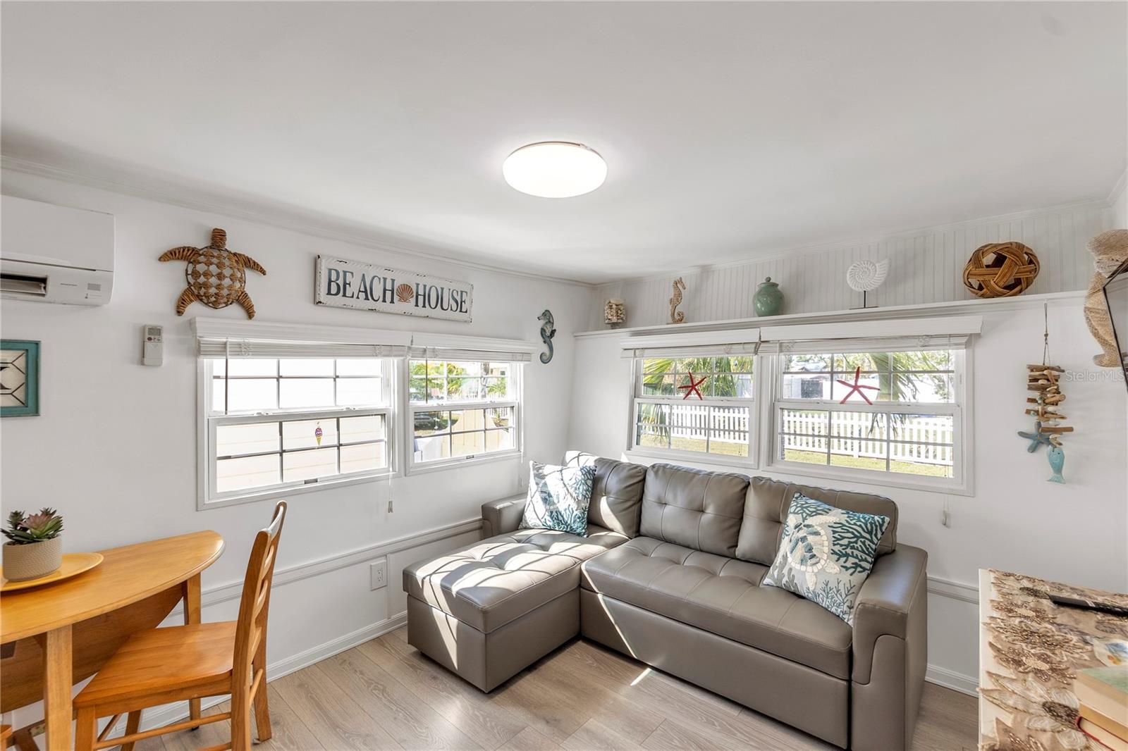 Image 9 of 36 For 2601 Gulf Drive N 729