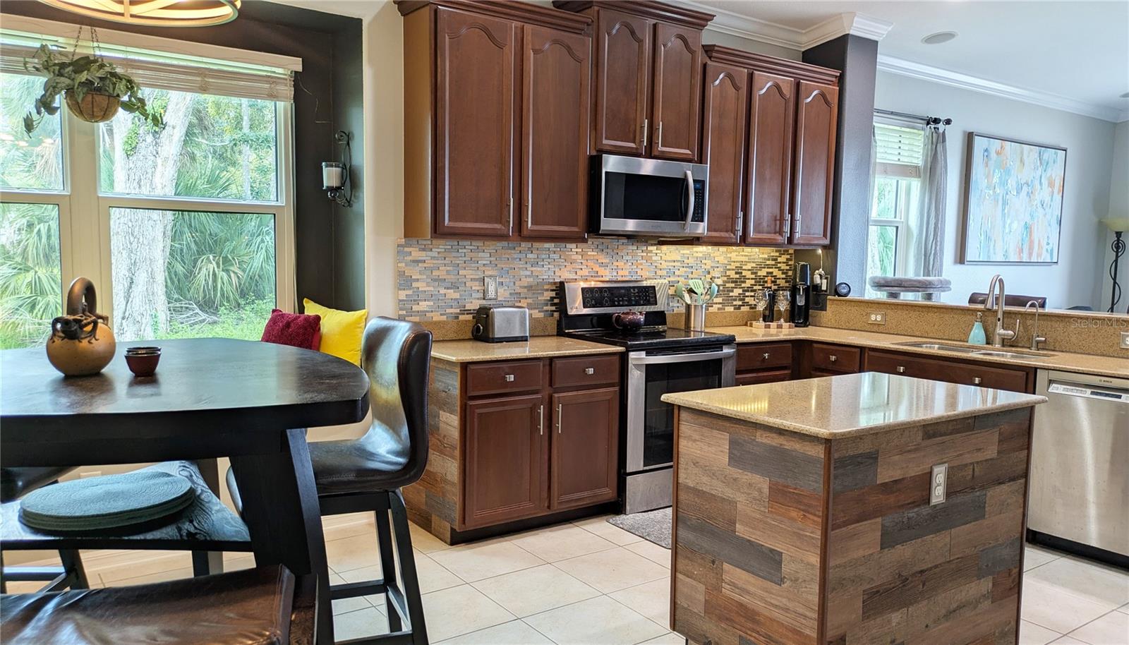 Image 13 of 43 For 5030 58th Terrace E