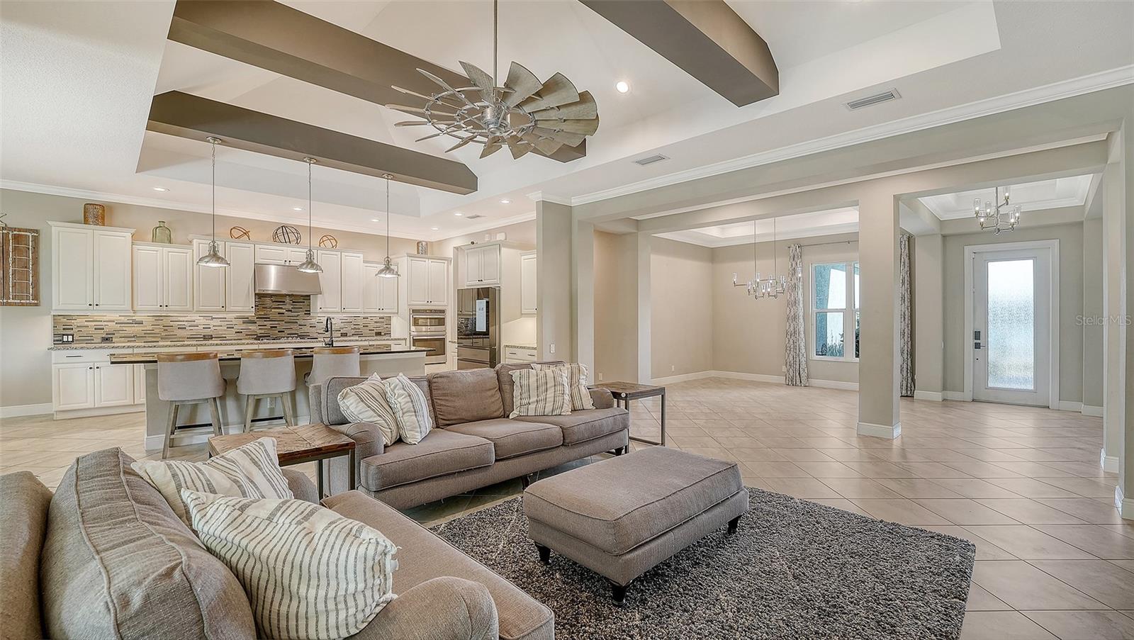 Image 2 of 87 For 318 Ragdoll Run