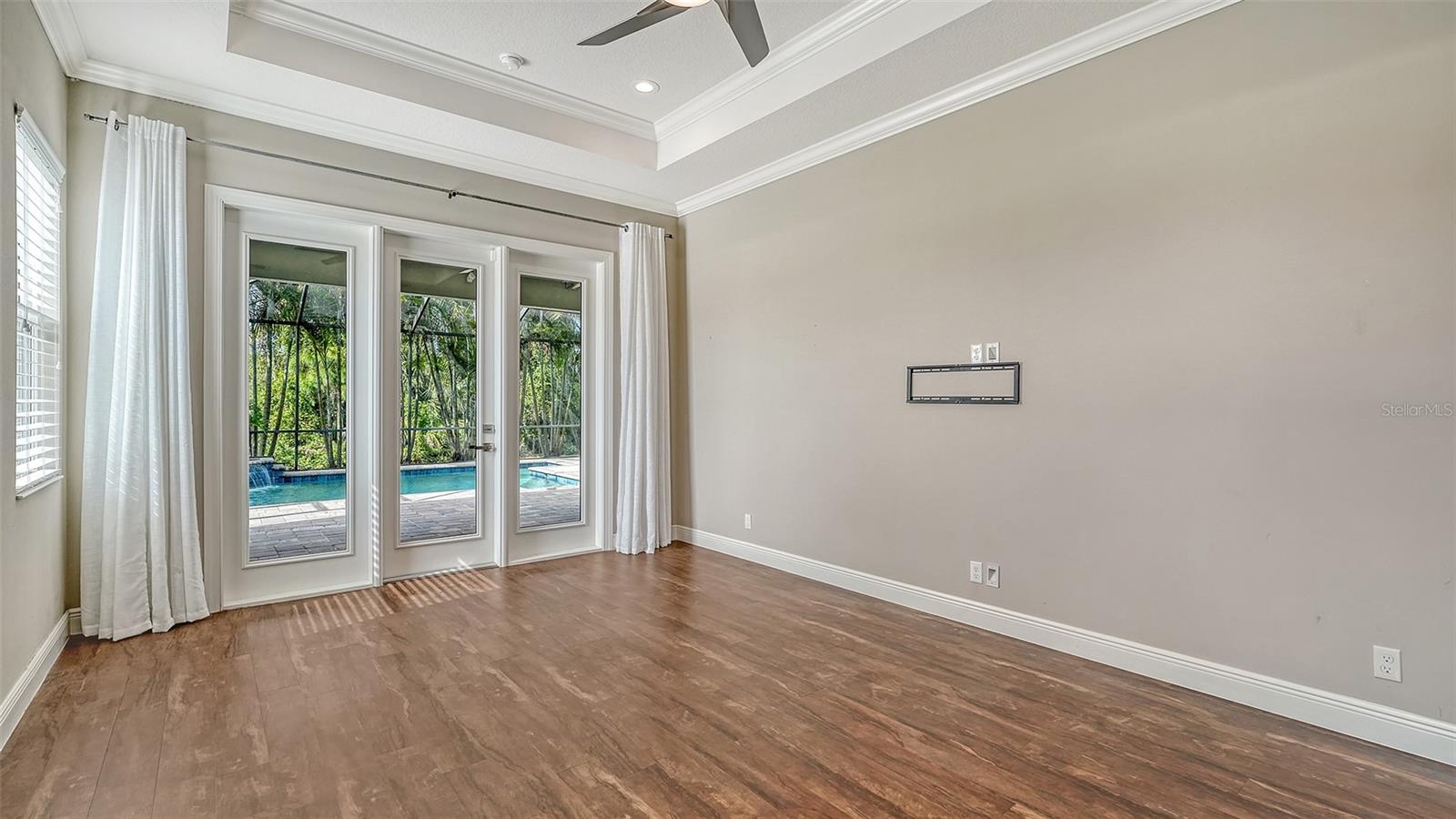 Image 25 of 87 For 318 Ragdoll Run