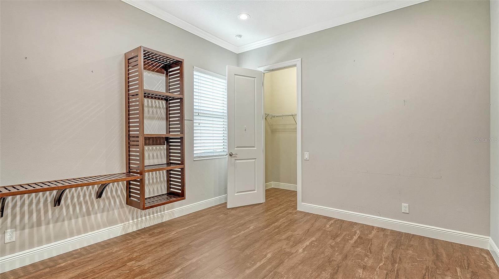 Image 35 of 87 For 318 Ragdoll Run