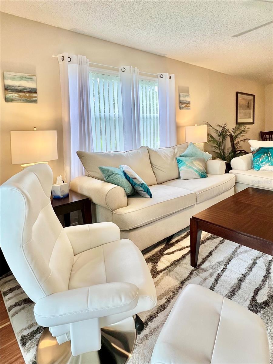 Image 22 of 46 For 6501 Stone River Road 203