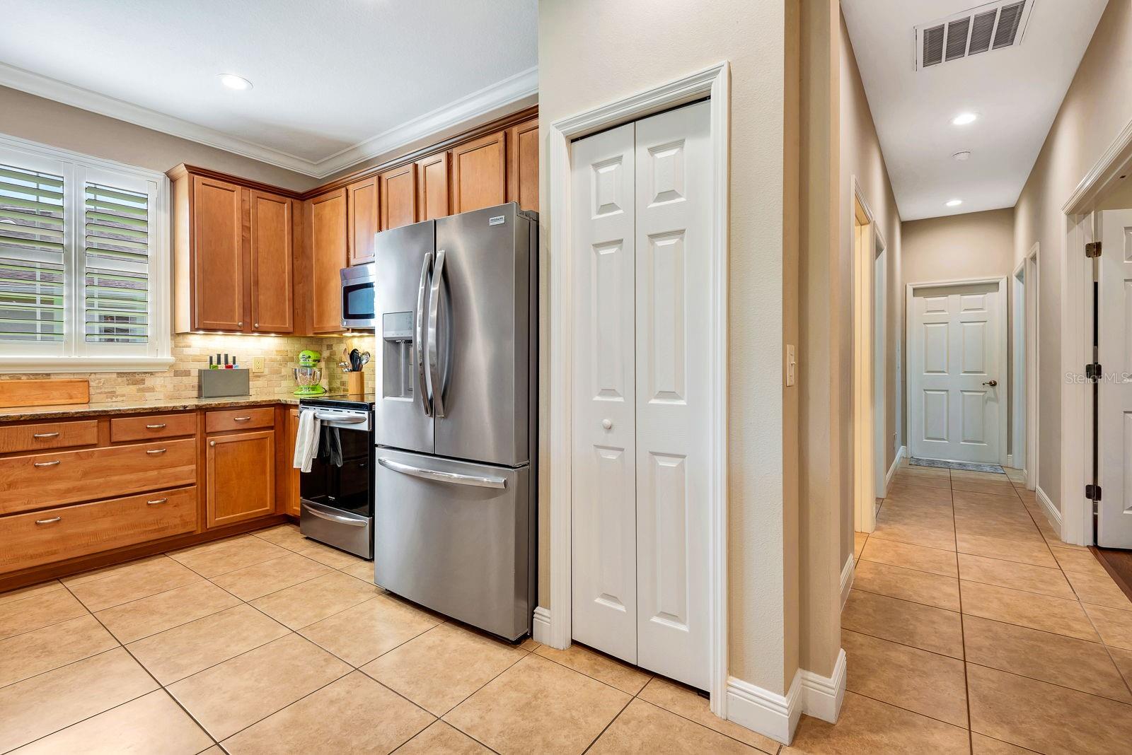 Image 14 of 47 For 4107 Bridlecrest Lane