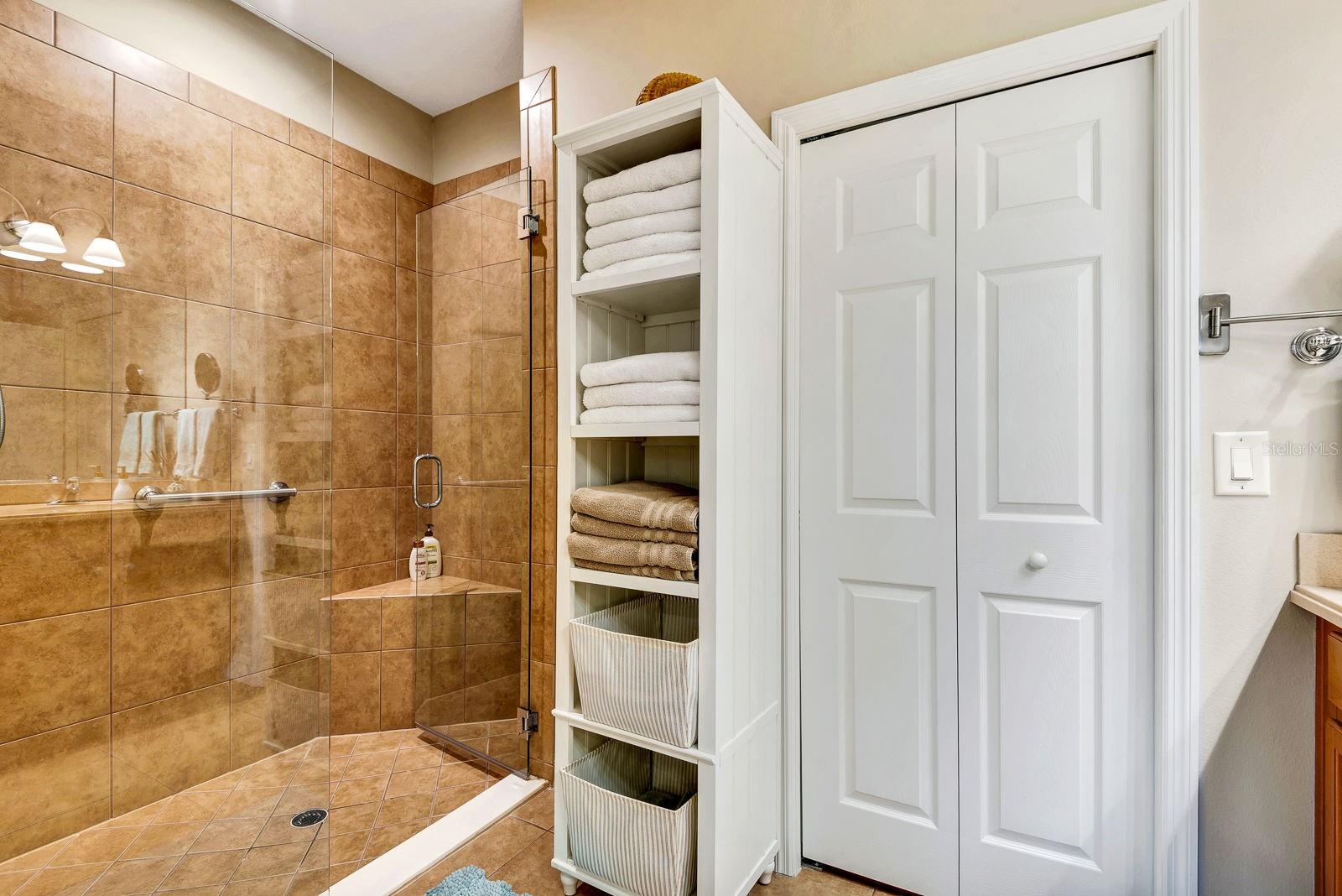 Image 22 of 47 For 4107 Bridlecrest Lane