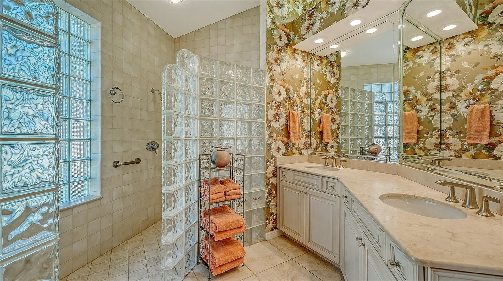 Image 19 of 74 For 6417 Addington Place