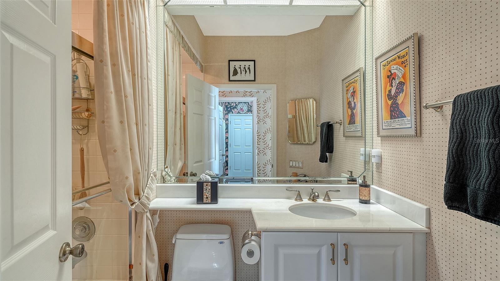 Image 21 of 74 For 6417 Addington Place