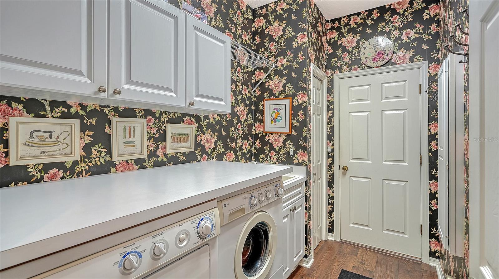 Image 24 of 74 For 6417 Addington Place