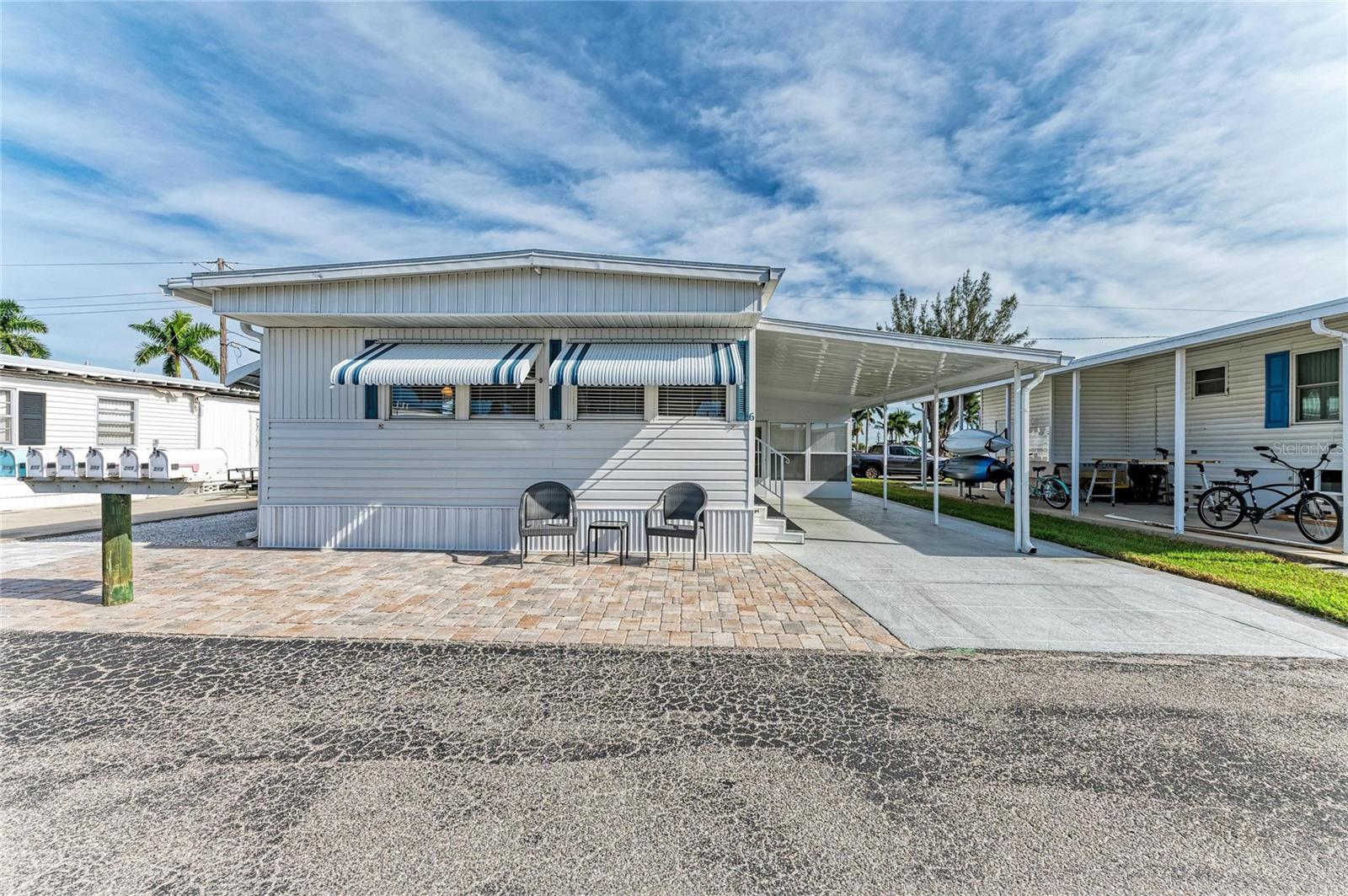 Image 8 of 49 For 10315 Cortez Road W 6-1