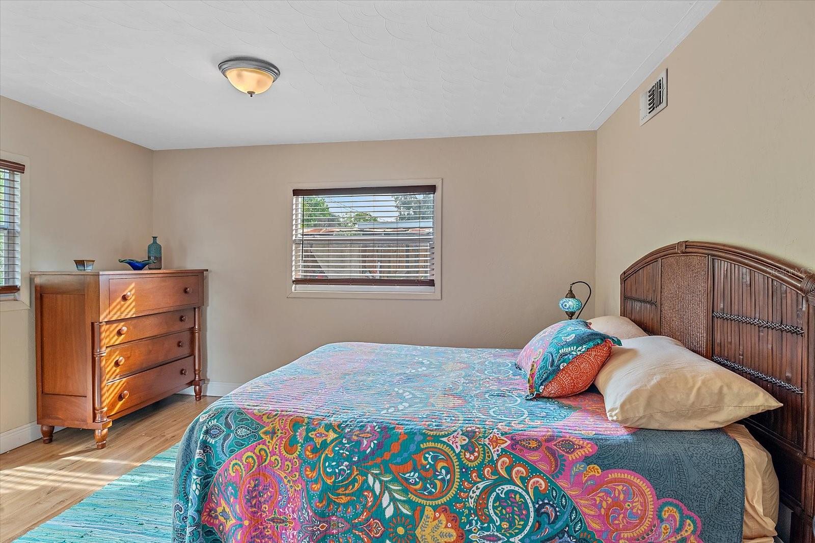 Image 15 of 29 For 2313 Loma Linda Street