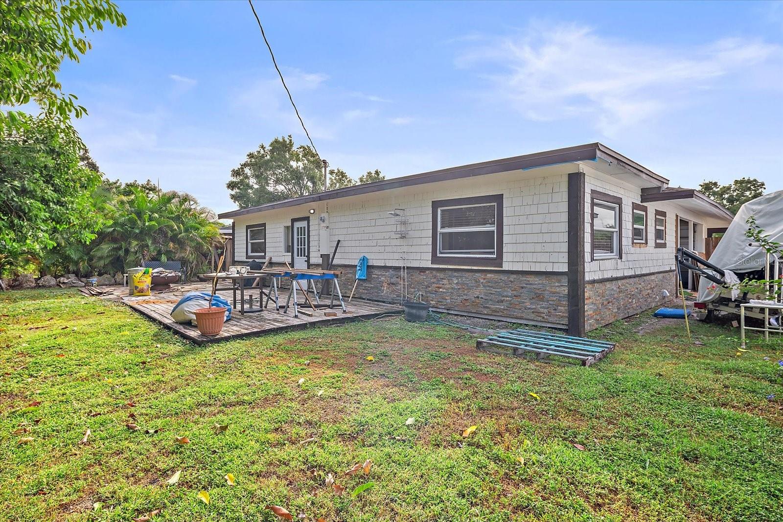 Image 23 of 29 For 2313 Loma Linda Street