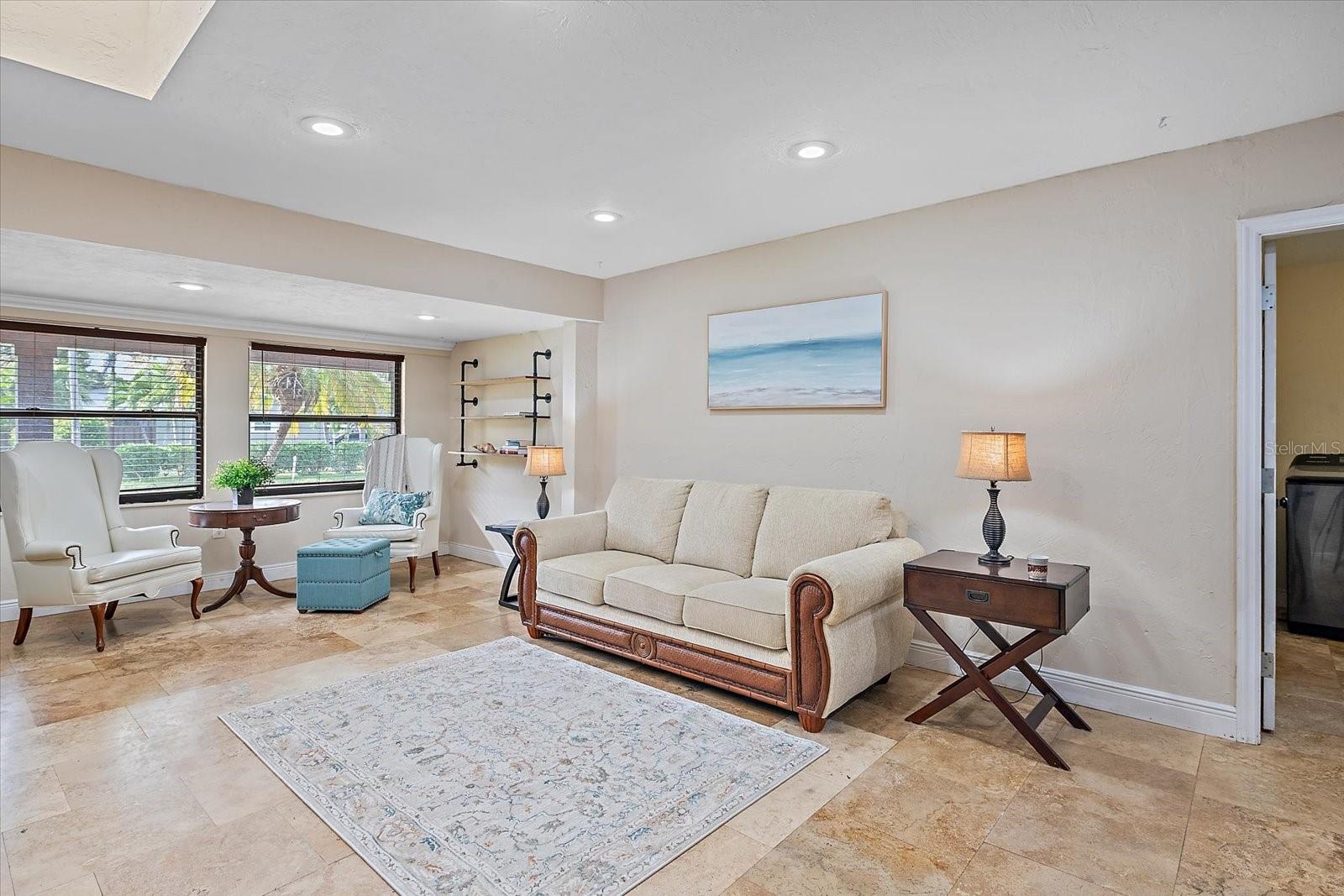 Image 3 of 29 For 2313 Loma Linda Street