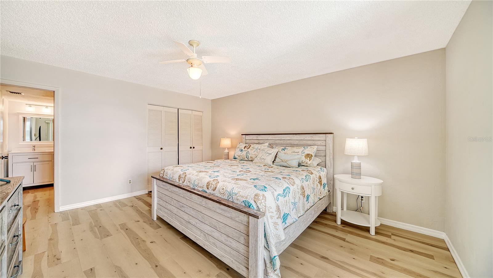 Image 16 of 68 For 4500 Gulf Of Mexico Drive 206