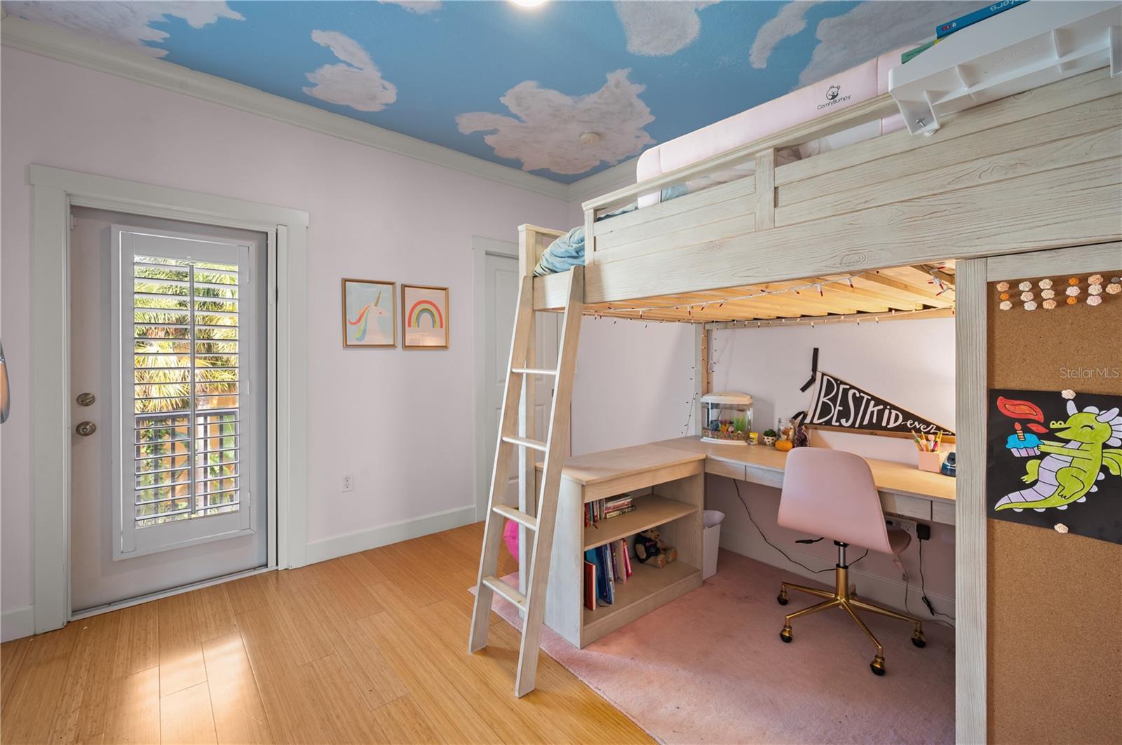 Image 14 of 31 For 1723 Oak Street