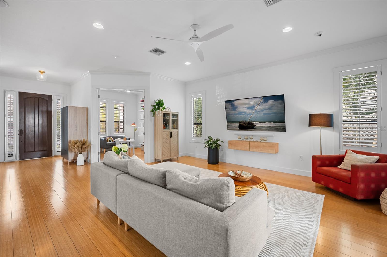 Image 8 of 31 For 1723 Oak Street