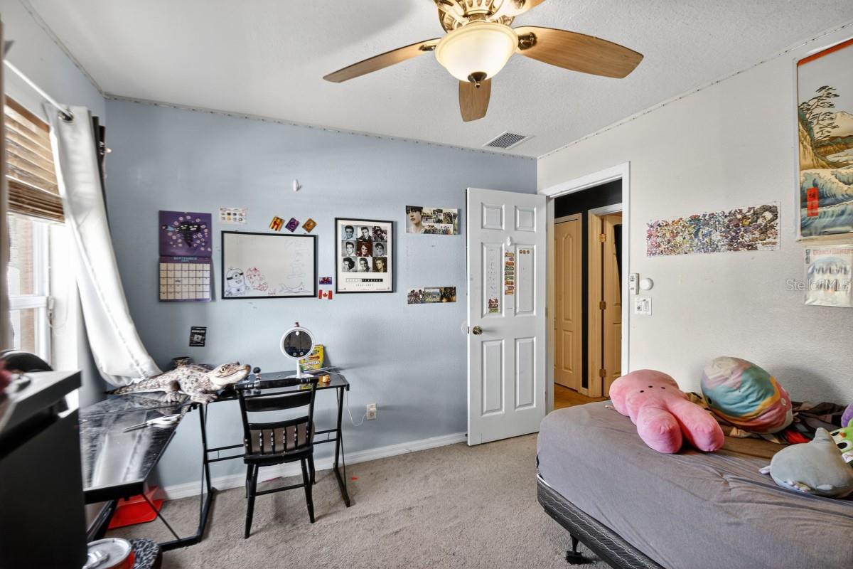 Image 20 of 27 For 1509 West Parkway