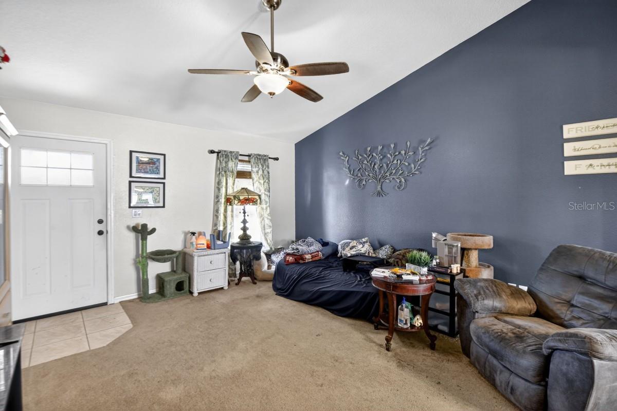 Image 4 of 27 For 1509 West Parkway