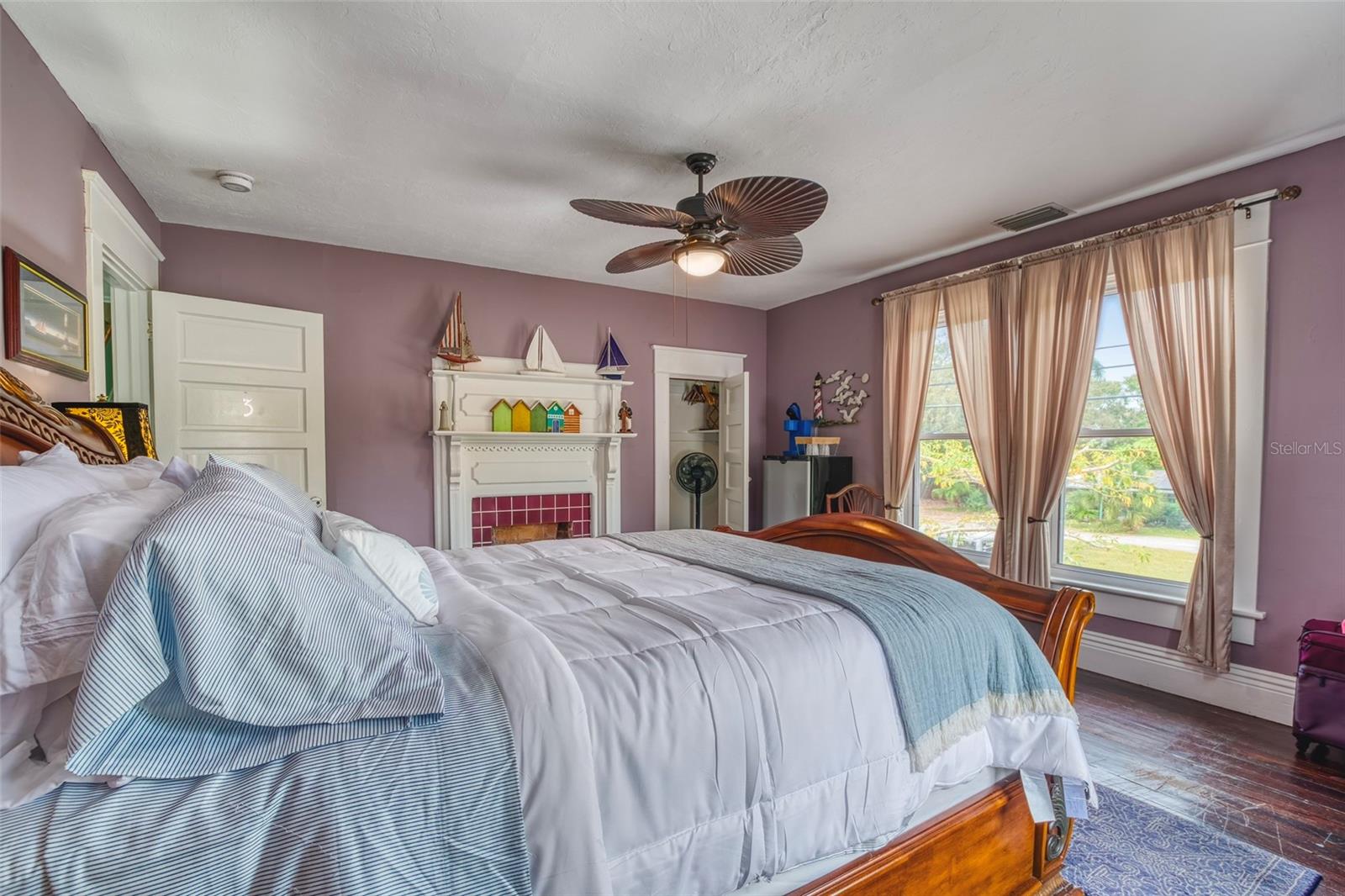 Image 37 of 91 For 304 15th Street W