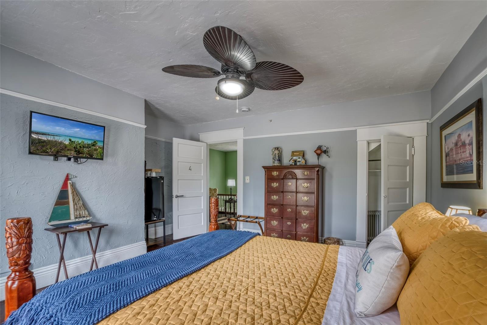 Image 41 of 91 For 304 15th Street W