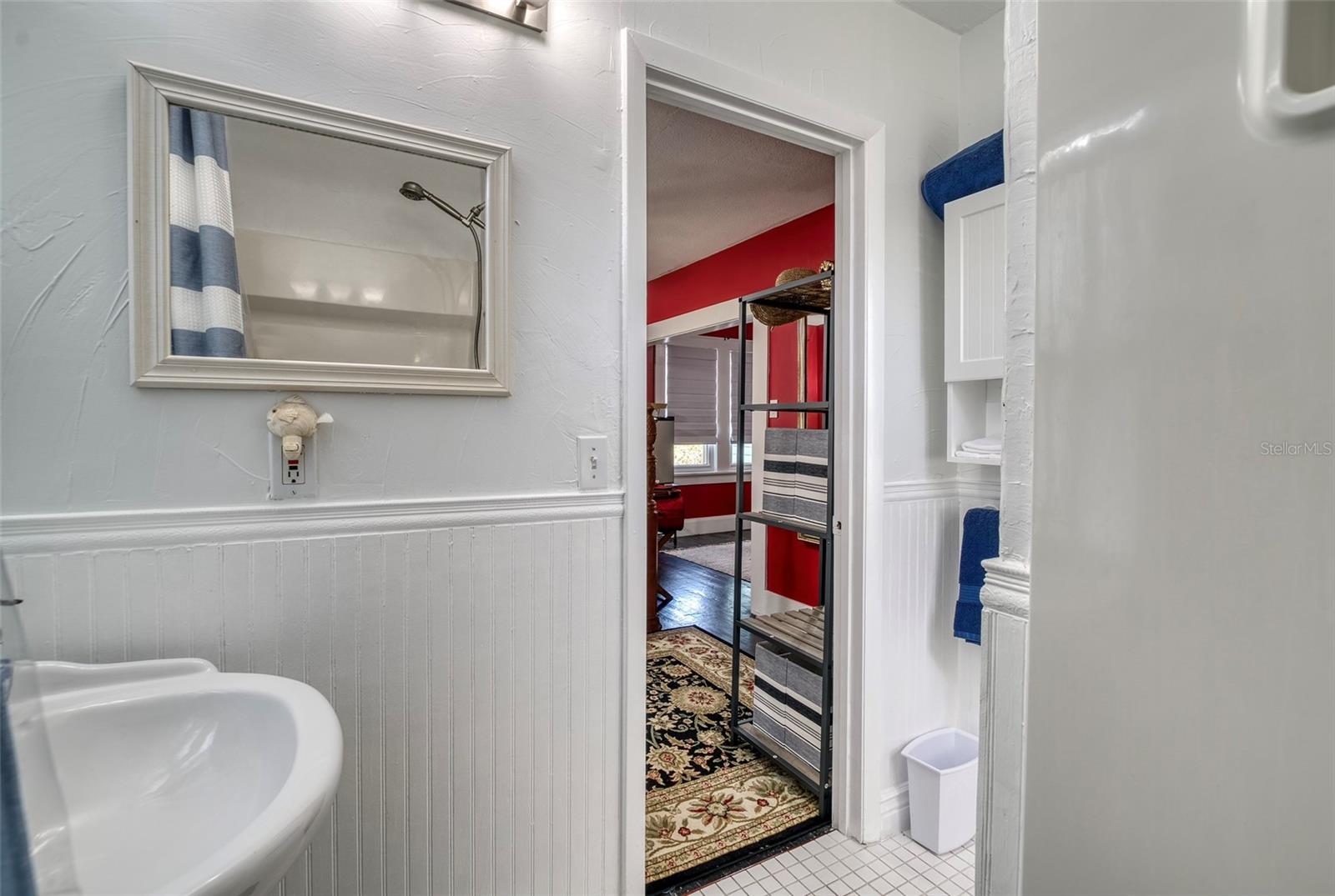 Image 55 of 91 For 304 15th Street W