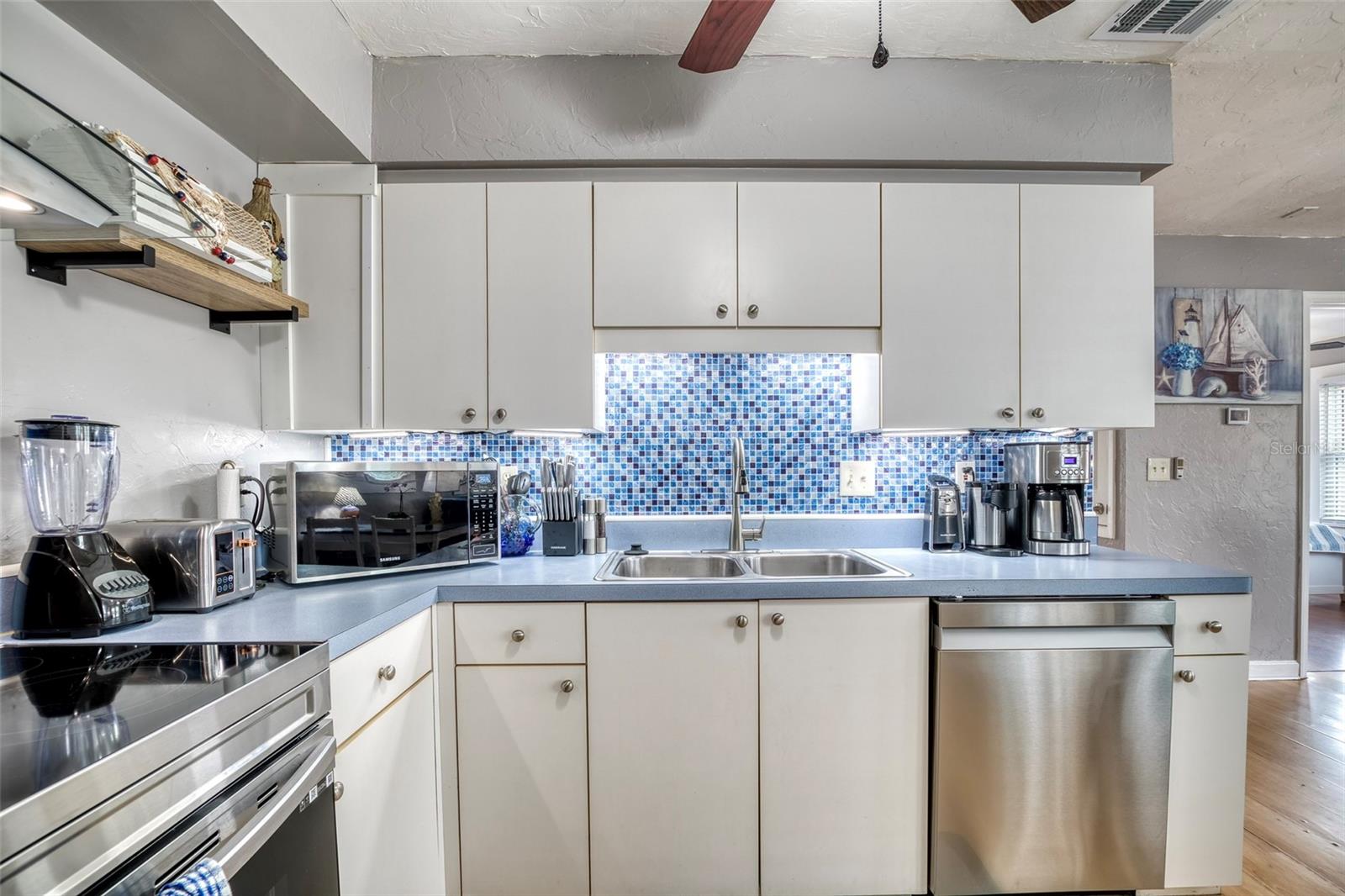 Image 58 of 91 For 304 15th Street W